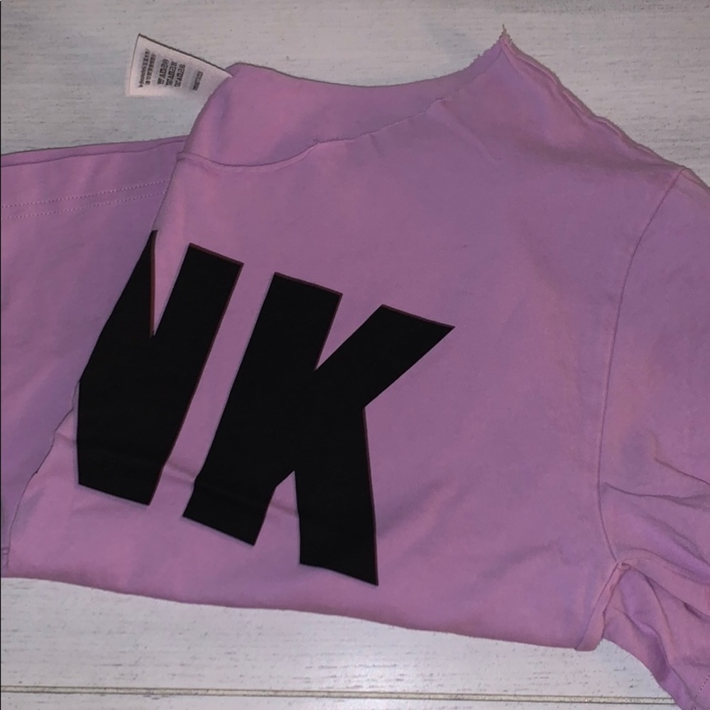 purple victoria’s secret pink crop top